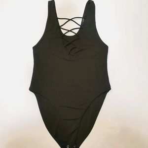 EUC WOMEN'S FOREVER 21 BODYSUIT SZ M